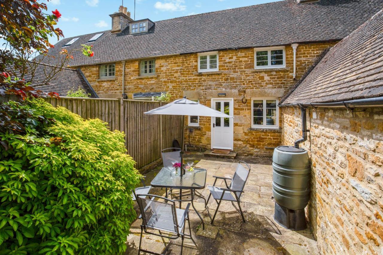 Clover Holiday home Wyck Rissington
